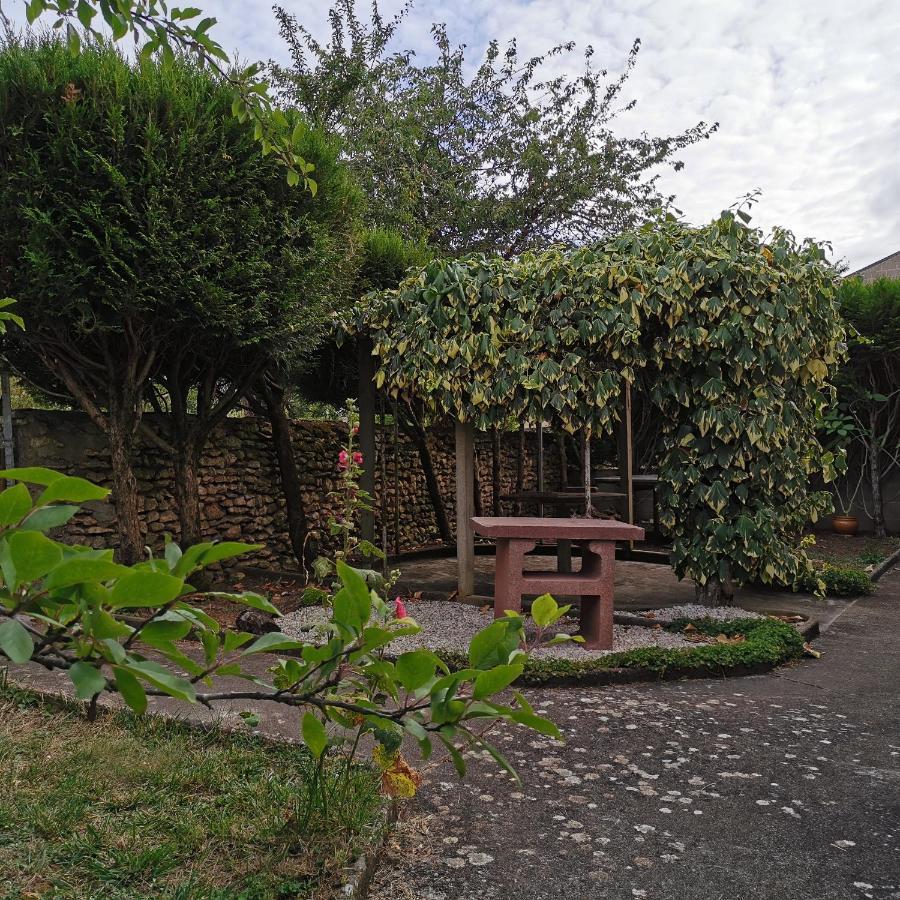 Authentique Gite 1950 Poitiers Futuroscope Aquascope, 1A9Prsn, 3 Pkg, 3 Etoiles A 6Prsn Et 3 Appoints Eco-Responsable Exterior foto